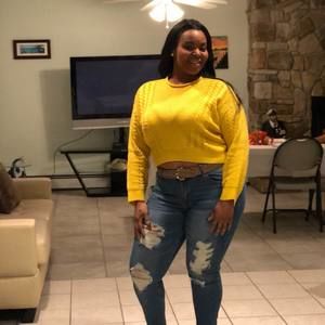 Meet your Posher, Emmanuela